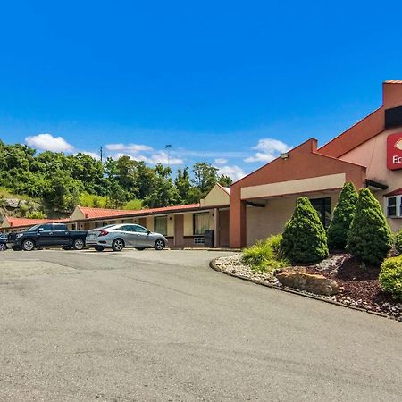 Econo Lodge Pittsburgh I-79 Экстерьер фото