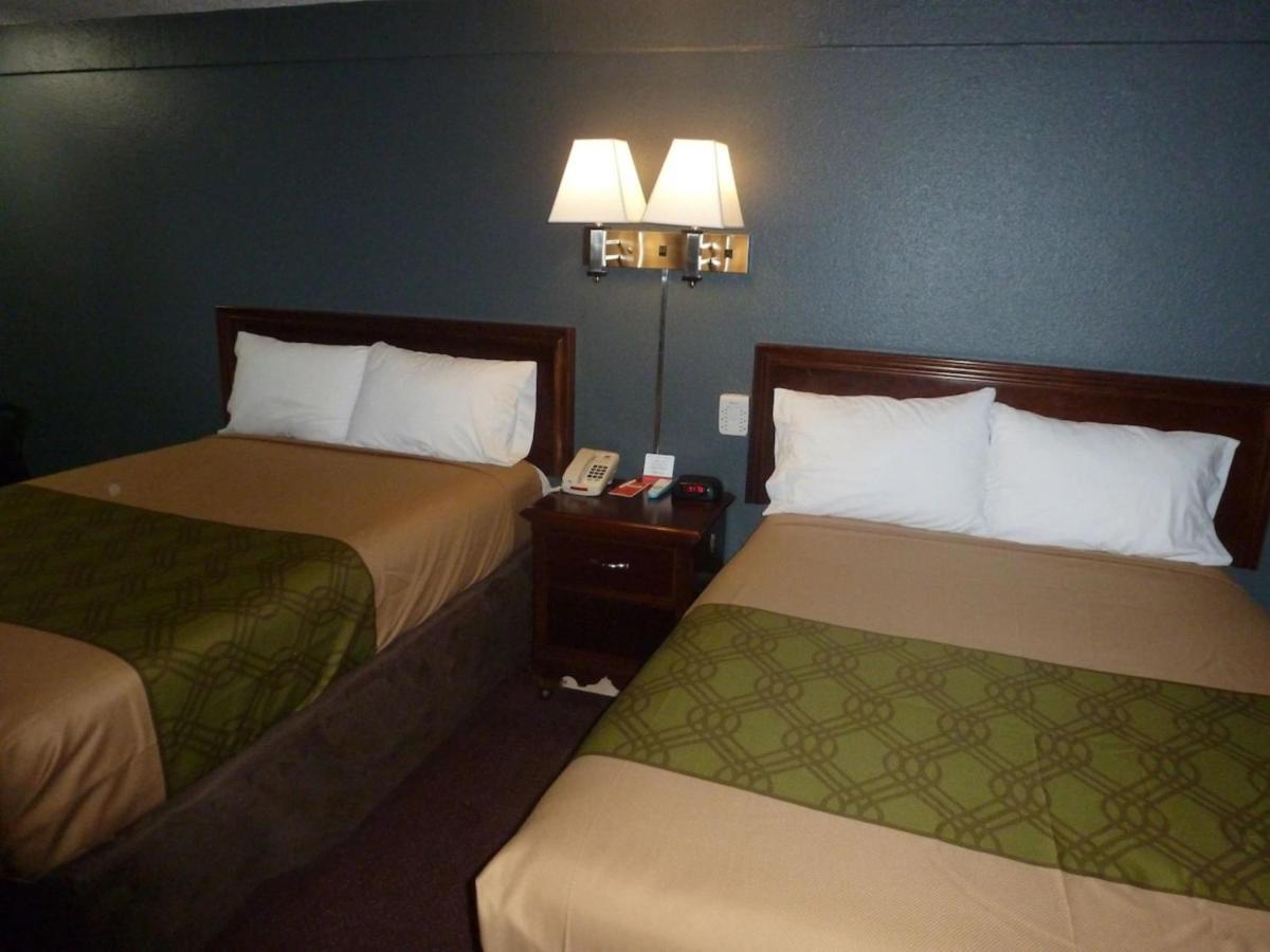 Econo Lodge Pittsburgh I-79 Экстерьер фото