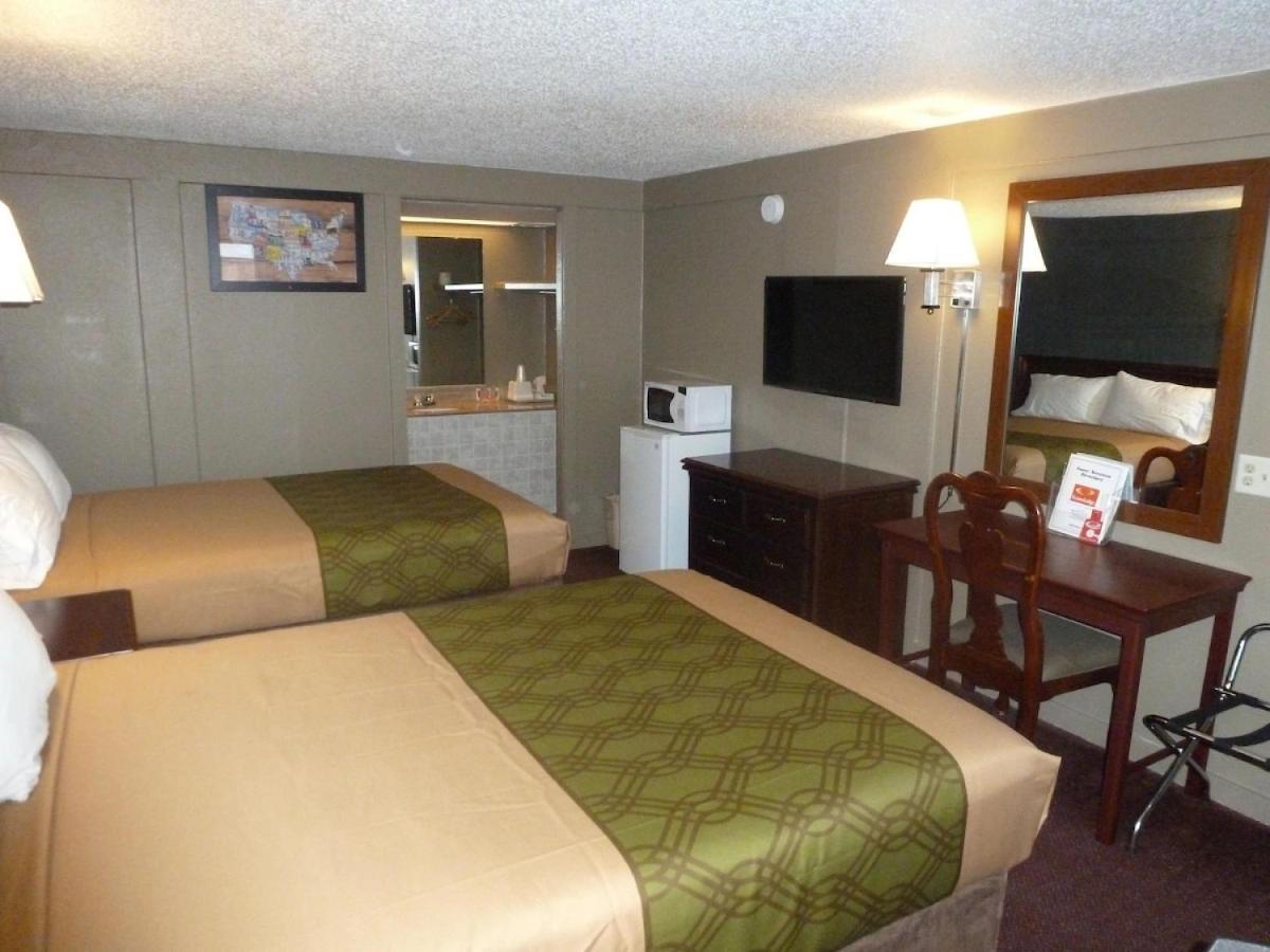 Econo Lodge Pittsburgh I-79 Экстерьер фото