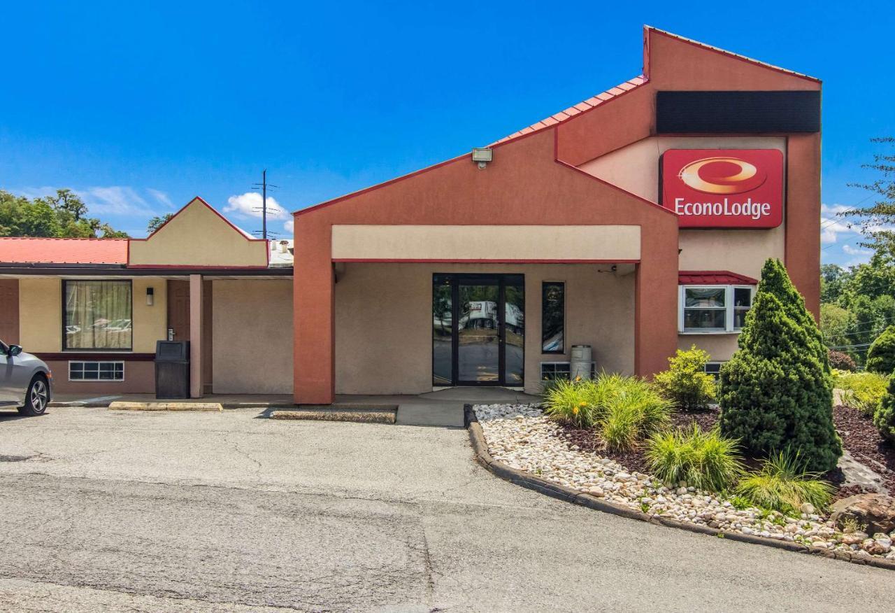 Econo Lodge Pittsburgh I-79 Экстерьер фото
