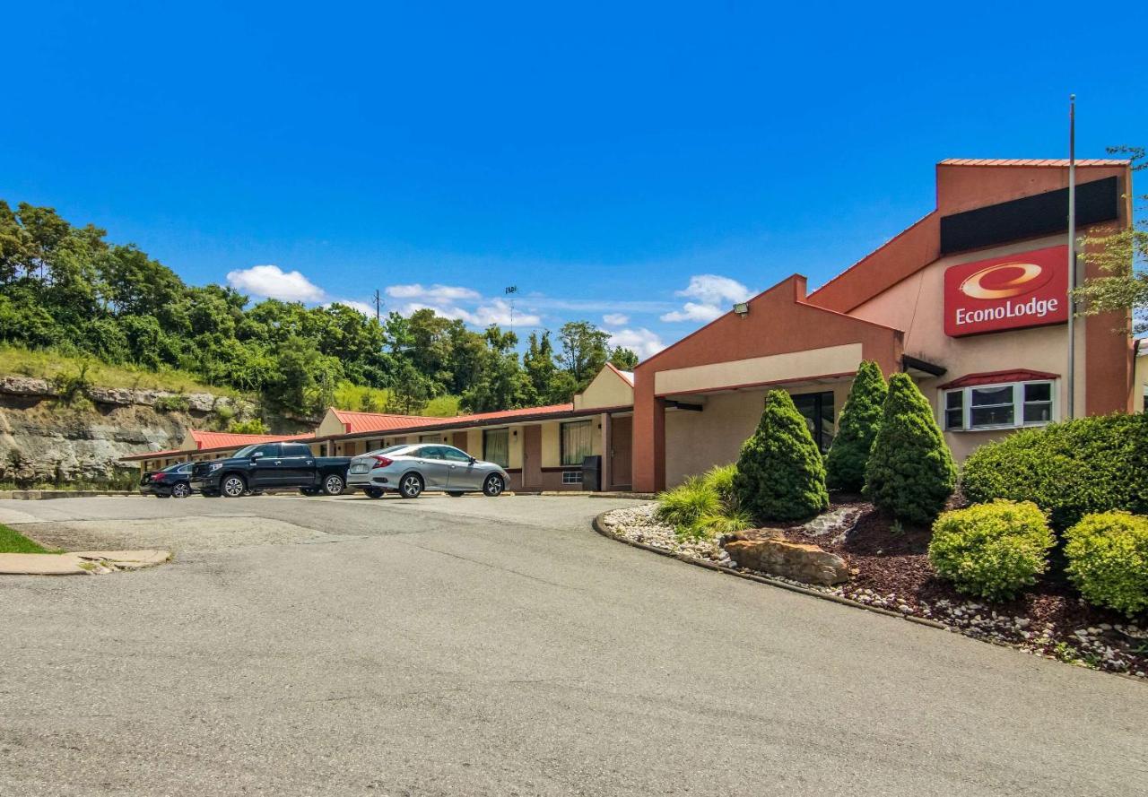 Econo Lodge Pittsburgh I-79 Экстерьер фото